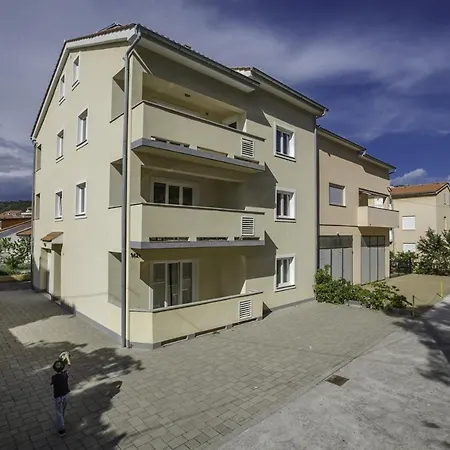 Apartment By The Sea Palit, Rab - 13881 *