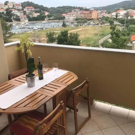 Apartment By The Sea Palit, Rab - 13881 Palit